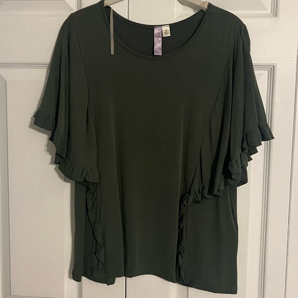 Alya Dark Green Ruffle Sleeve Tee